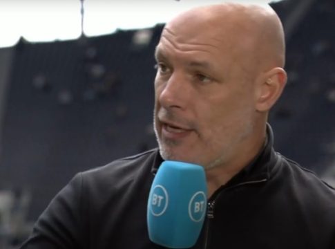 Οι διαιτητές της Premier League απέκτησαν χορηγό στη φανέλα