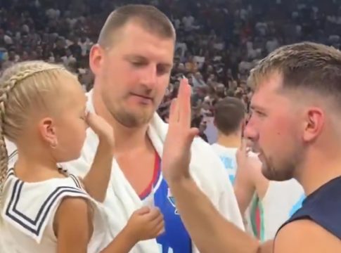 Ο Ντόντσιτς έκανε high-five με την κόρη του Γιόκιτς και έγινε… viral (vid)
