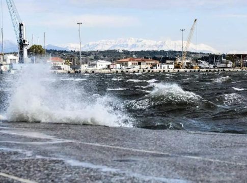 Έρχονται βροχές και δυνατοί βοριάδες – Πώς διαμορφώνεται ο καιρός έως την Παρασκευή