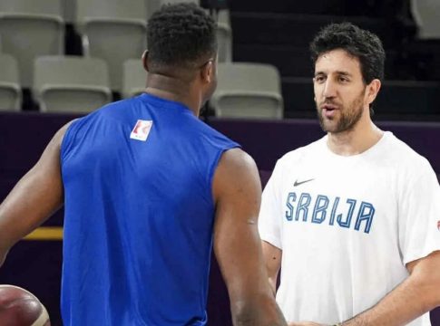 Η πρώτη προπόνηση της Εθνικής στη Λεμεσό και η συνάντηση του Θανάση Αντετοκούνμπο με τον Μίτσιτς (pics, vids)