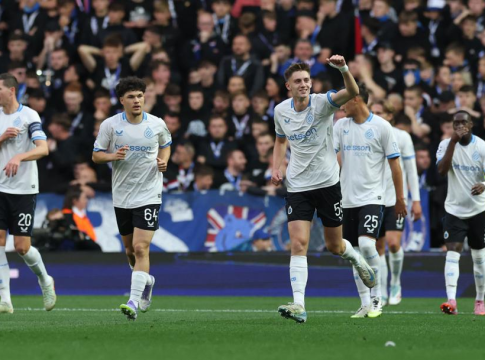 Ονειρικό 20λεπτο στο «Ibrox» για την Μπριζ με τρία γκολ από δύο ασίστ του Τζόλη (vids)