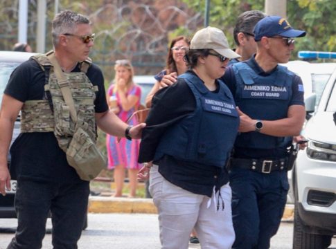 Παλαιό Φάληρο: Στη φυλακή η 32χρονη – «Θεώρησα ότι η Τζένα ήταν νεκρή, πανικοβλήθηκα» είπε στην απολογία της