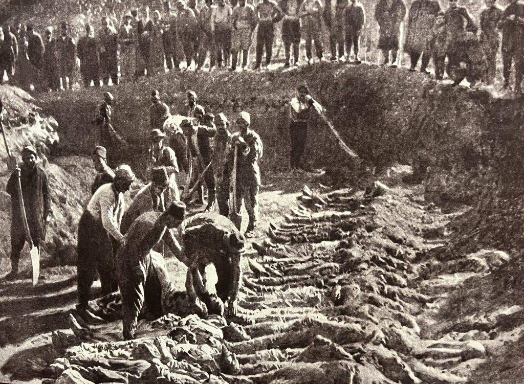 «Ζωντανή» η γενοκτονία των Αρμενίων από τους Τούρκους (pics+vid)