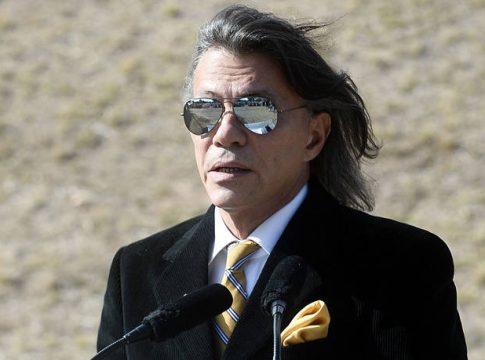 Θpήνος για τον Ηλία Ψινάκη
