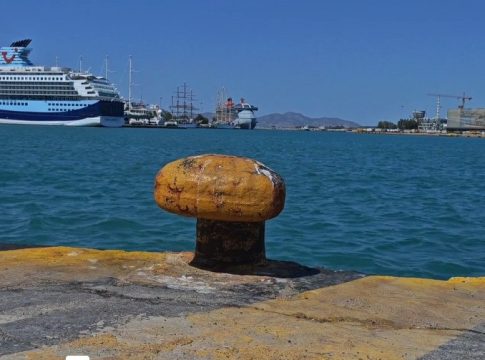 Πειραιάς: Εντοπίστηκε σορός άνδρα να επιπλέει στο λιμάνι