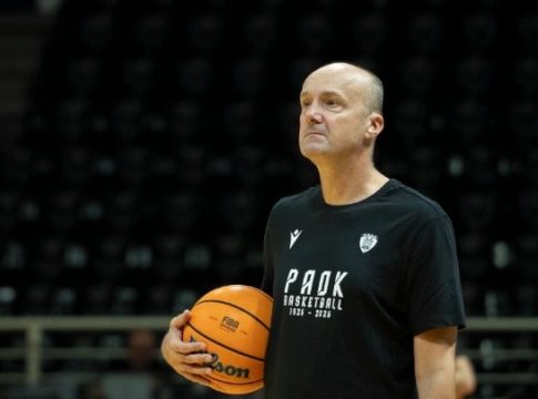 Ζντοβτς: «Δουλεύουμε σκληρά, υπάρχει μεγάλη ενέργεια από τους παίκτες»