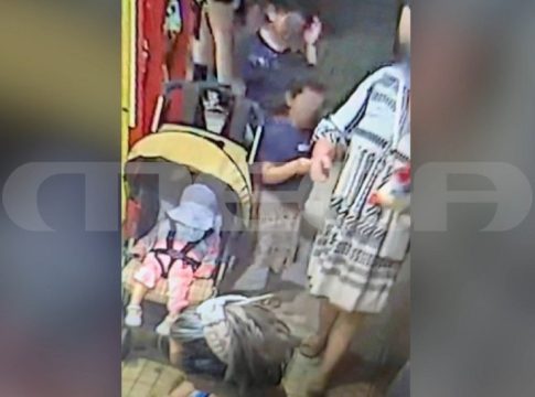 Παλαιό Φάληρο: «Πού είναι η αδελφή μας;» ρωτούσαν τα άλλα δύο παιδάκια τη μητέρα τους