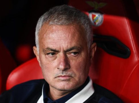 Η απάντηση του Μουρίνιο για Παυλίδη και οι φήμες για Μπενζεμά