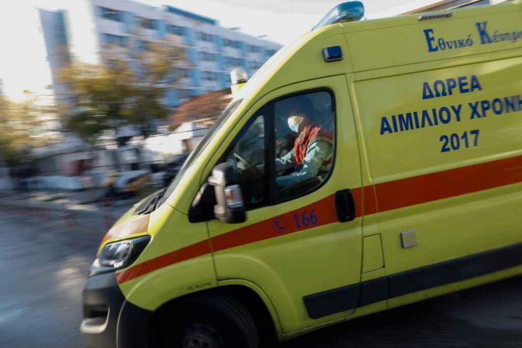 Θεσσαλονίκη: Διασωληνωμένη στο νοσοκομείο 45χρονη γυναίκα που παρασύρθηκε από αυτοκίνητο