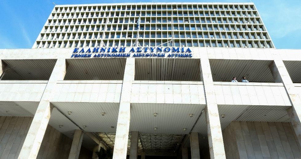 Κρατούμενος βρέθηκε απαγχονισμένος στα κρατητήρια της ΓΑΔΑ – Έρευνα για τις συνθήκες θανάτου