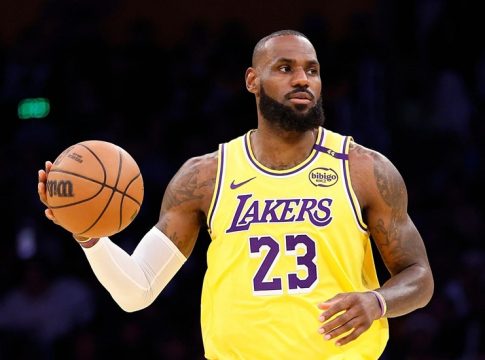 «Βόμβα» ESPN: «Υπάρχει πιθανότητα ο ΛεΜπρόν να αγωνιστεί και σε άλλες λίγκες» (pic)