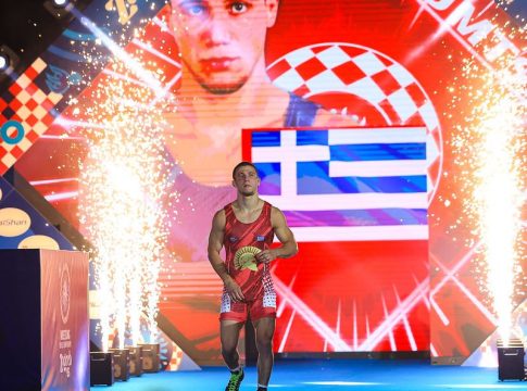 Γιώργος Κουγιουμτσίδης: Από το γυμναστήριο Λυκείου στην κορυφή του κόσμου (pics, vids)