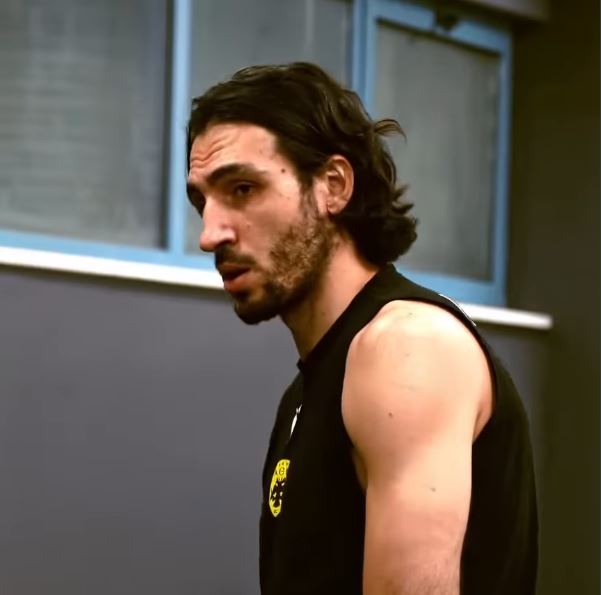 Ο Κατσίβελης εντάχθηκε στις προπονήσεις της ΑΕΚ (vid)