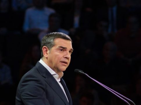 Αλέξης Τσίπρας: «Χρειαζόμαστε έναν νέο πατριωτισμό απέναντι στην ολιγαρχία και την κλεπτοκρατία»