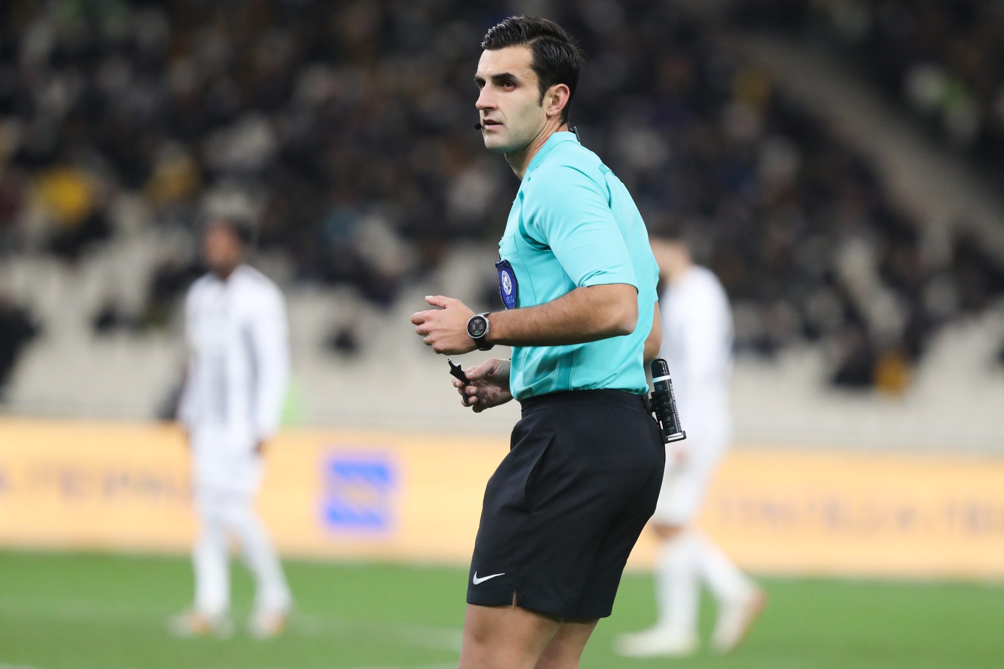 Τιμωρία στον Κουμπαράκη για το πέναλτι στον Καμπελά