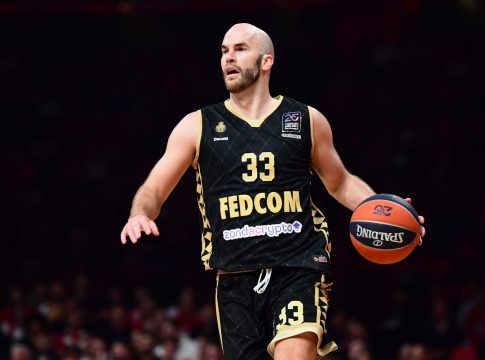 Λε Πορτέλ- Μονακό 63-84: Με το… δεξί η ομάδα του Σπανούλη – Δεν έπαιξε ο Τζέιμς