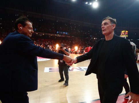 «Αυτοί είναι οι κορυφαίοι προπονητές της Euroleague»: Ποια η θέση των Μπαρτζώκα-Αταμάν