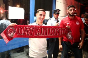 Ποντένσε: «Τρέμουν τα πόδια μου, να μείνω για… 10 χρόνια»!