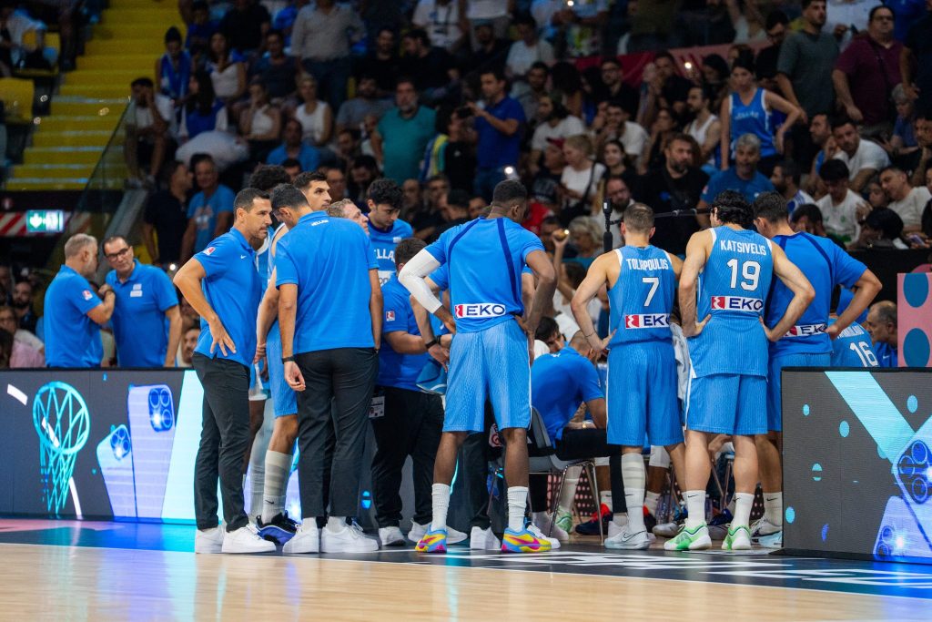 Οι διαιτητές της αναμέτρησης της Εθνικής με το Ισραήλ