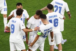 Ελλάδα – Λευκορωσία 5-1: «Γαλανόλευκο» πάρτι και τώρα… Δανία