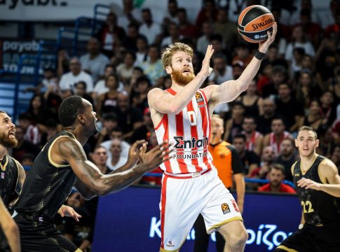 Ολυμπιακός – Μονακό 80-83: Ο Τζέιμς υπέγραψε τη νίκη των Μονεγάσκων στην παράταση