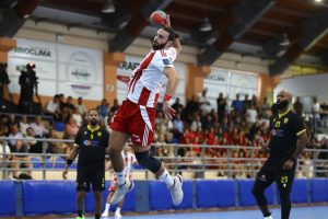 Ολυμπιακός – ΑΕΚ 24-23: Και αυτή η κούπα λέει Ολυμπιακός – Πήρε το Σούπερ Καπ από την «Ένωση»
