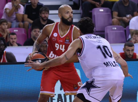 Ολυμπιακός – Αρμάνι Μιλάνο 76-71: Καθάρισαν με καυτό Φουρνιέ οι Πειραιώτες