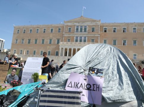 «Πράσινο φως» για την εκταφή του Ντένις Ρούτσι – Δεκτό το αίτημα του πατέρα του
