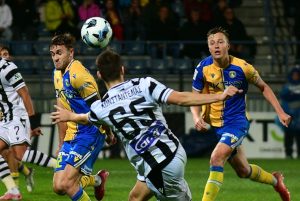 Αστέρας – ΠΑΟΚ 3-3: Χαμός στην Τρίπολη με 2 πέναλτι και αποβολή υπέρ του «Δικεφάλου»: Άντεξαν οι Αρκάδες