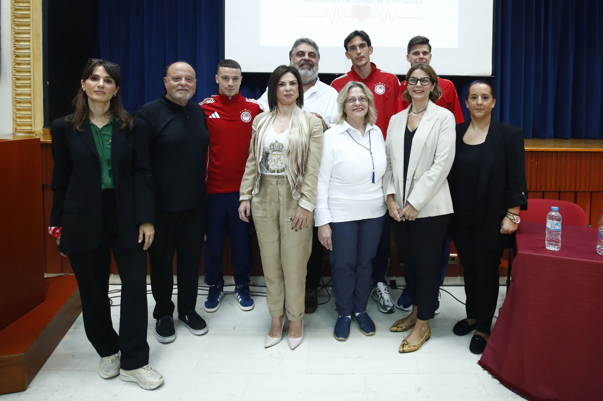 Ο Ολυμπιακός και το Ιατρικό Αθηνών τίμησαν την Παγκόσμια Ημέρα Καρδιάς