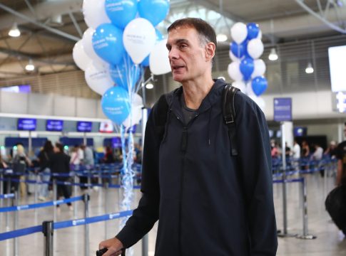 Μπαρτζώκας: «Ο Ντιλικινά είναι έξυπνος και θα προσαρμοστεί γρήγορα – Στόχος να παίξει την Κυριακή στο πρωτάθλημα»