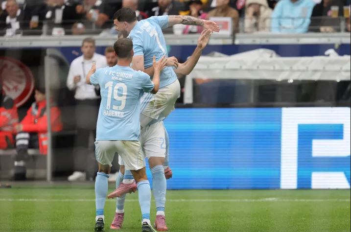 Άιντραχτ – Ουνιόν 3-4: Ματσάρα στη Φρανκφούρτη με χατ-τρικ Μπερκ