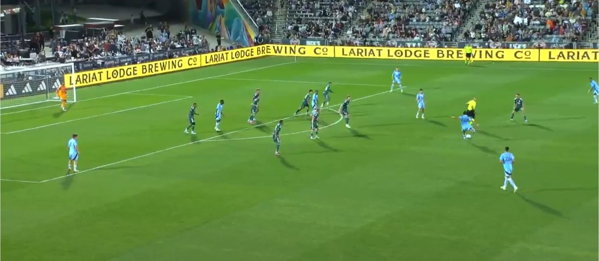 Ο Τριάντης σκόραρε με τρομερή «βολίδα» στο MLS (vids)