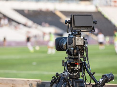 Super League 2: Το κανάλι που θα μεταδώσει το πρωτάθλημα και οι αλλαγές στους αγώνες