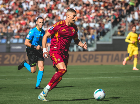 Ρόμα- Βερόνα 2-0: Τρίποντο και ανέβηκαν στη δεύτερη θέση οι «τζιαλορόσι»