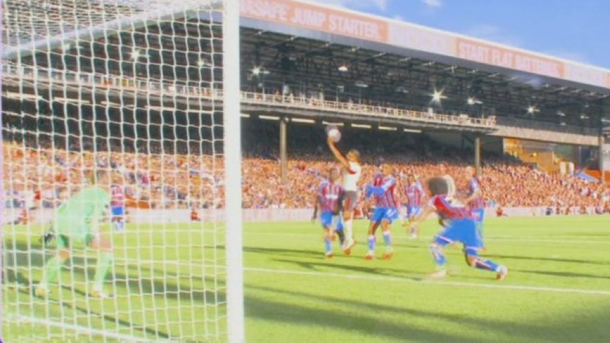 Η Premier League εξήγησε γιατί μέτρησε το γκολ της Λίβερπουλ