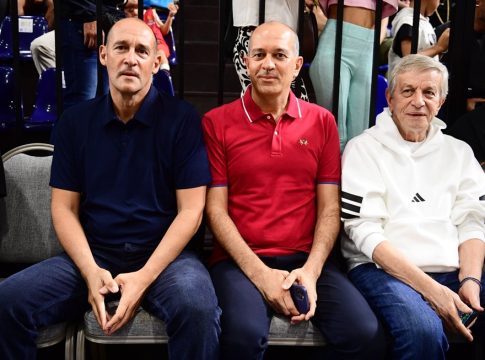 Στο πλευρό του Ολυμπιακού οι αδερφοί Αγγελόπουλοι (pic)