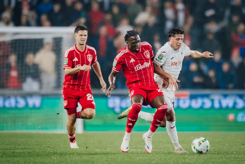 Σουόνσι – Νότιγχαμ Φόρεστ 3-2: Πρόκριση στις καθυστερήσεις για τους Ουαλούς στο Carabao Cup (vid)