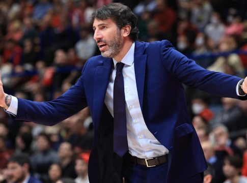 Αφήνει το «τιμόνι» της Γερμανίας για το Eurobasket ο Μουμπρού – Ποιος είναι ο αντικαταστάτης του