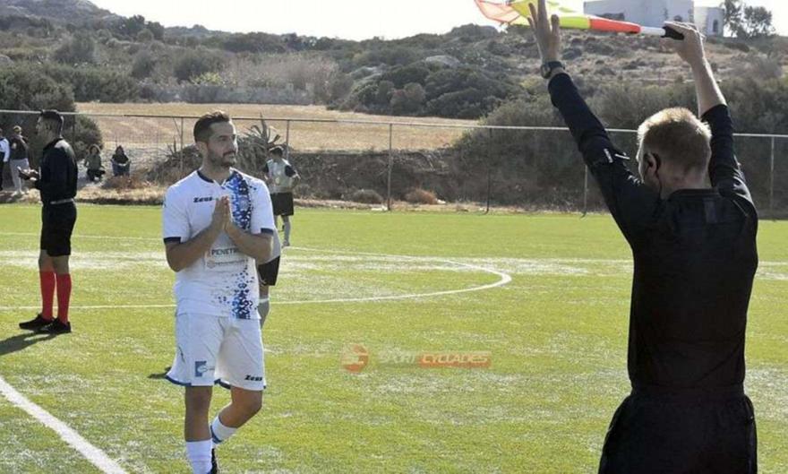 Συνεχίζει το ποδόσφαιρο ο Μανωλάς – Σε ποια ομάδα θα αγωνίζεται