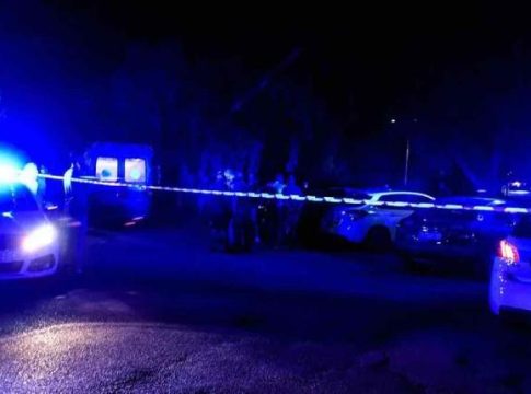 Κρήτη: Πατέρας και γιος πίσω από την αιματηρή επίθεση στα δύο αδέρφια – Ανθρωποκυνηγητό για τη σύλληψή τους