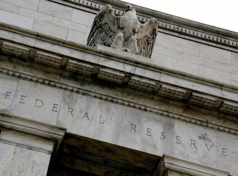FED: Ποιος θα είναι ο επόμενος πρόεδρος; Η λίστα του Τραμπ και τα στοιχήματα