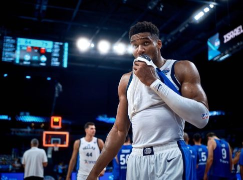 Το απίθανο σκίτσο της FIBA για τον Γιάννη Αντετοκούνμπο (pic)