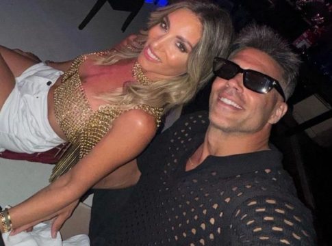 Τα φιλιά στο στόμα, ο έξαλλος χορός και οι αγκαλιές της Οικονομάκου με τον Τσερέλα σε κλαμπ της Αθήνας (pics)