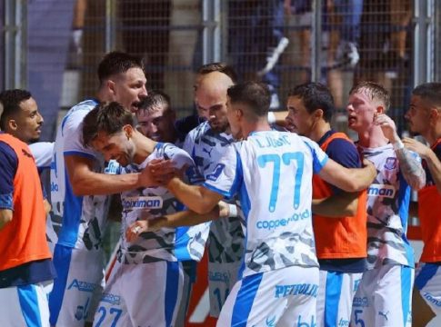 Ο Απόλλωνας σόκαρε την Πάφο πριν τον Ολυμπιακό σε παιχνίδι με τρεις αποβολές (0-1)