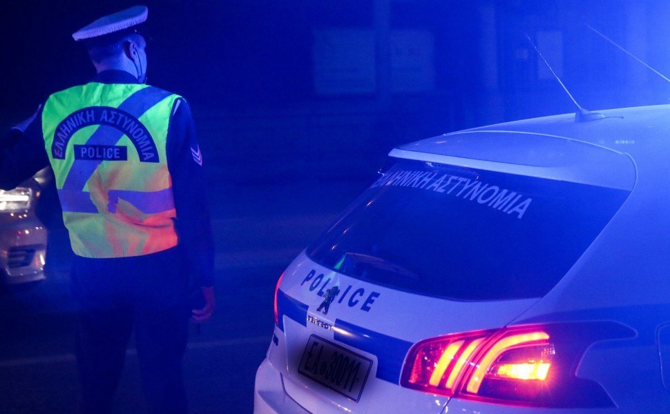 Λεωφόρος Βουλιαγμένης: Γυναίκα νεκρή και 3 τραυματίες σε τροχαίο με εμπλοκή 4 αυτοκινήτων