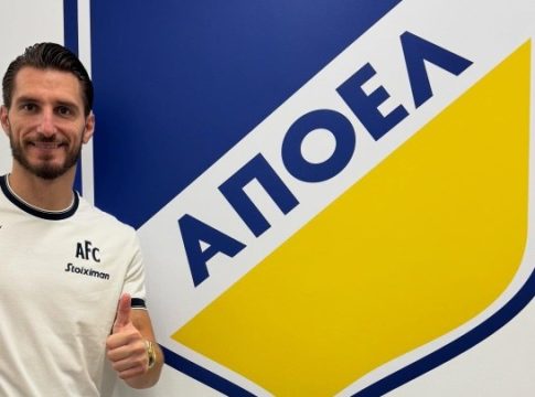 Ο ΑΠΟΕΛ ανακοίνωσε τον Δημήτρη Διαμαντάκο