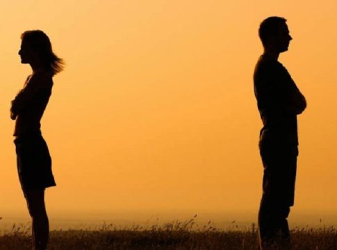 Χωρισμός-βόμβα για πασίγνωστη παρουσιάστρια!