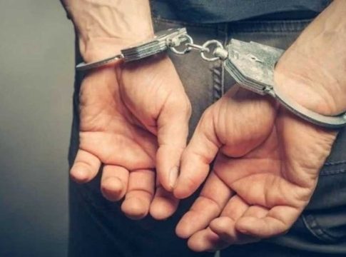 Συνελήφθη διακινητής μεταναστών – Eίχε καταδικαστεί σε 93 χρόνια και ποινή 1.550.000 ευρώ