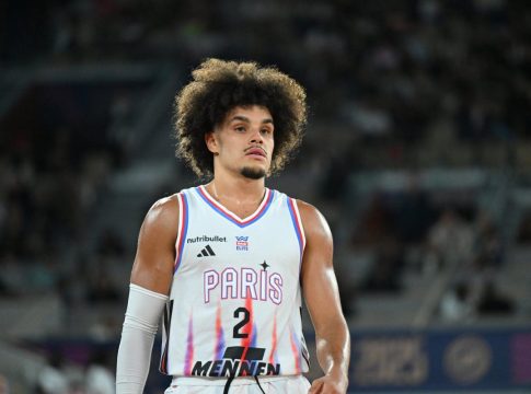 Το ασύλληπτο side step τρίποντο του Χίφι κόντρα στην Φενέρμπαχτσε (vid)